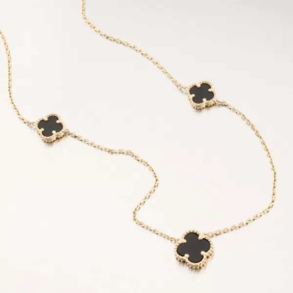 Dámsky náhrdelník žlté zlato 585 so štyrmi listami 15R-056