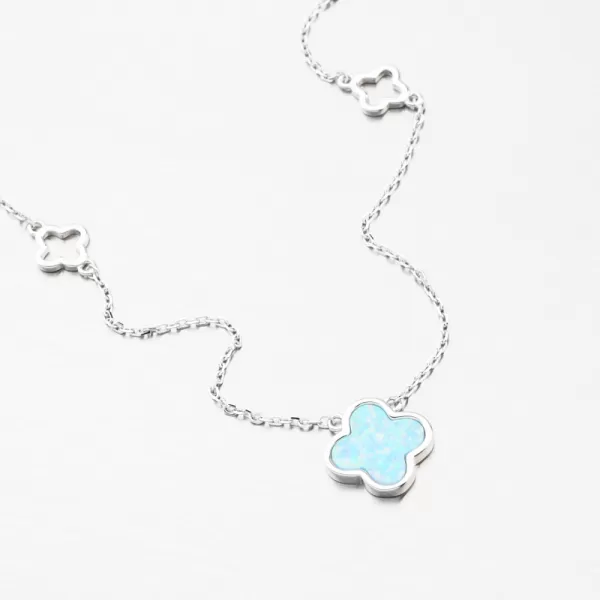 Strieborný náhrdelník so štvorlístkami a modrým opálom PKL-5020