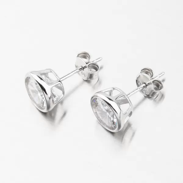 Strieborné náušnice kôstky so zirkónom UPST-122448