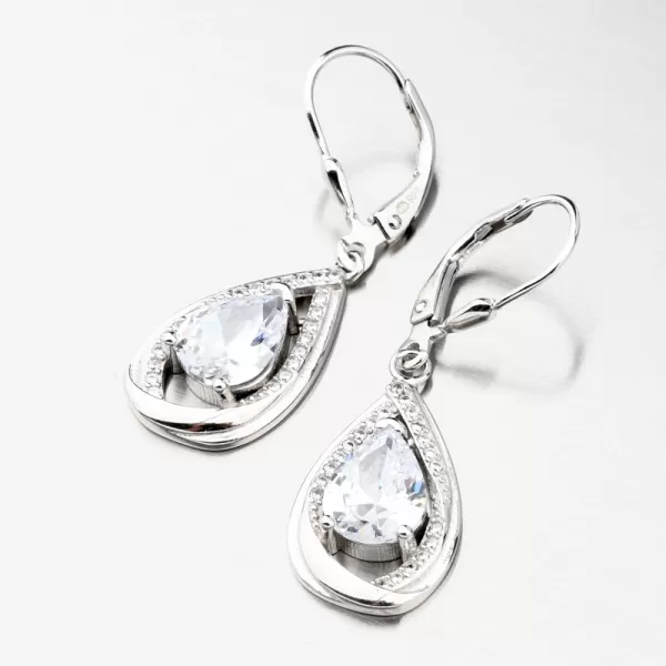 Visiace strieborné náušnice so zirkónmi UCST-123374