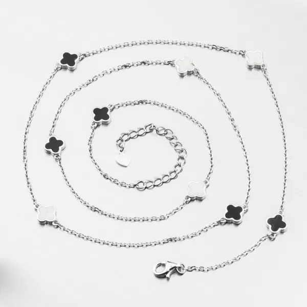 Strieborný náhrdelník so štvorlístkami PKL-5019