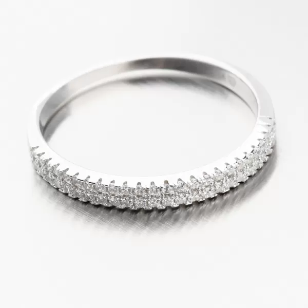 Strieborný prsteň so zirkónmi GST-11349