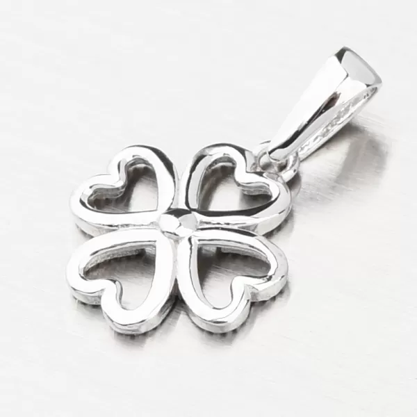 Prívesok z bieleho zlata štvorlístok GCA13-002