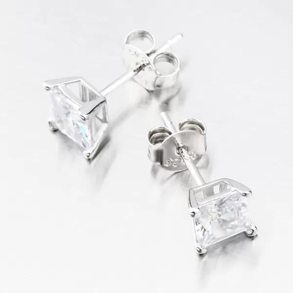 Strieborné náušnice kôstky so zirkónom UPST-122554