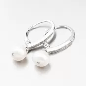 Strieborné náušnice s perlou a so zirkónmi UCST-12862