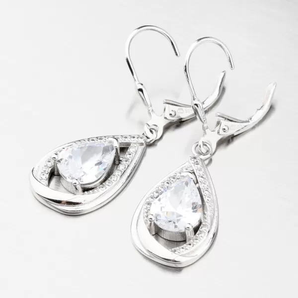 Visiace strieborné náušnice so zirkónmi UCST-123374