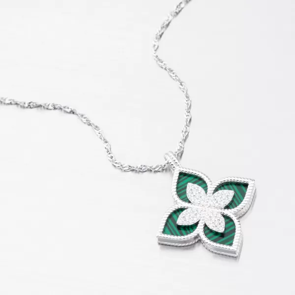 Strieborný prívesok kvetina so zirkónmi PKL-3133