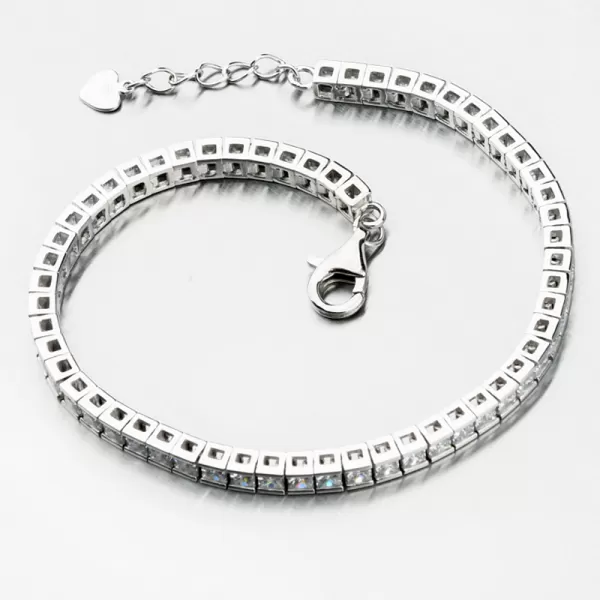 Strieborný náramok so zirkónmi PKL-4011