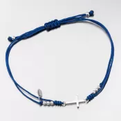Náramok striebornej šnúry s krížovým BST-14390-modrý