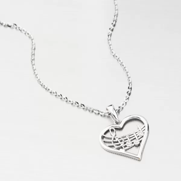 Prívesok z bieleho zlata srdca a noty GCA13-016