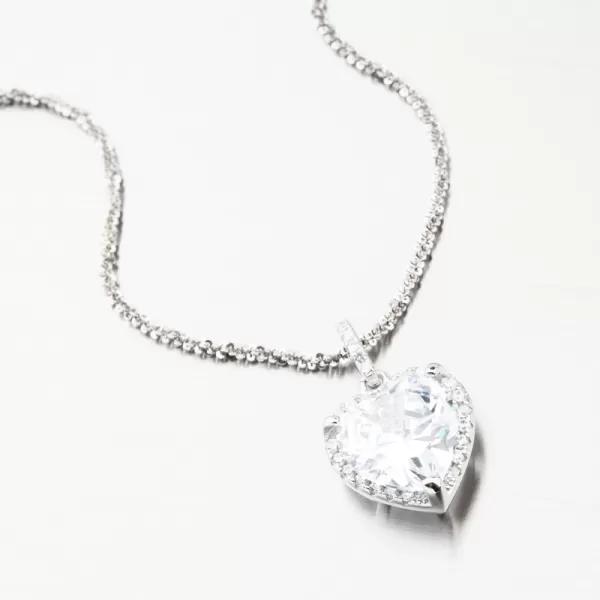 Strieborný prívesok srdca HST-13314