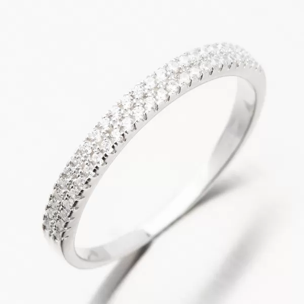 Strieborný prsteň so zirkónmi GST-11349