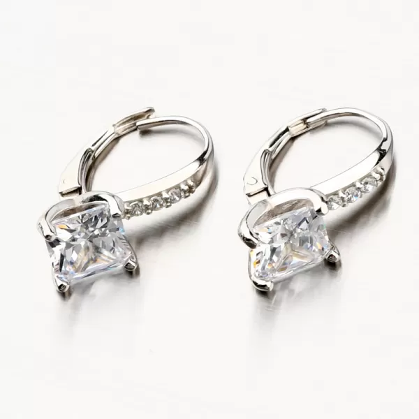 Strieborné náušnice so zirkónmi PKL-2131