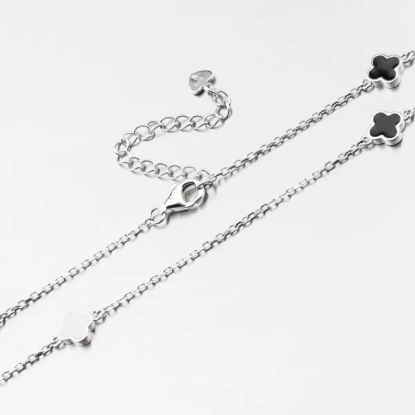 Strieborný náhrdelník so štvorlístkami PKL-5019