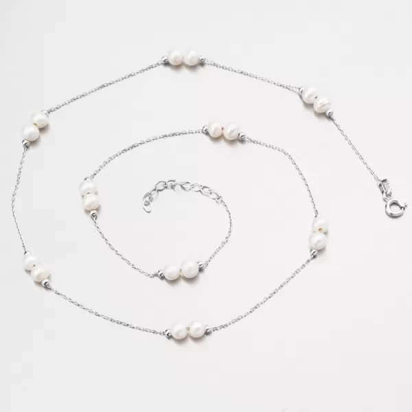 Náhrdelník z bieleho zlata s perlami 15R-047