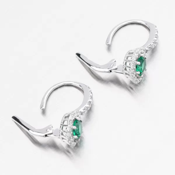 Náušnice vyrobené z bieleho zlata s smaragdom a zirkónmi 668p-20283-06