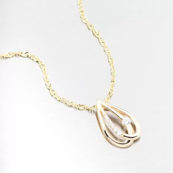 Zlatý prívesok 662p-30246