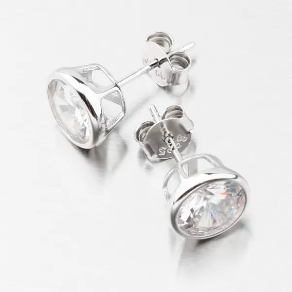 Strieborné náušnice kôstky so zirkónom UPST-122448