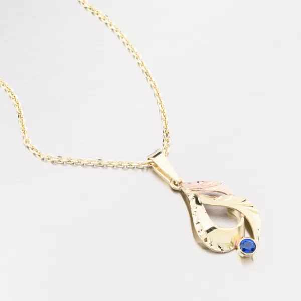 Zlatý prívesok so zafírom 53p-081TM