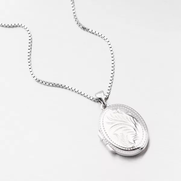 Strieborný prívesok HST-13740