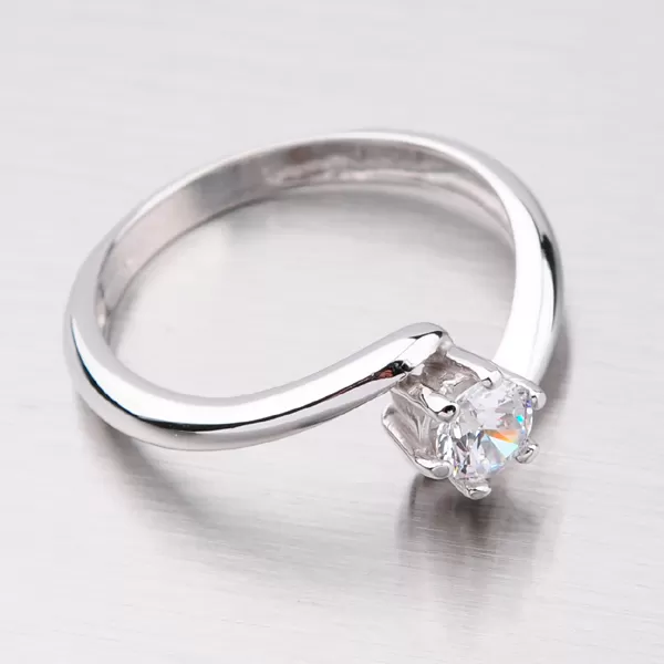 Zlatý prsteň so zirkónom GZ1588B