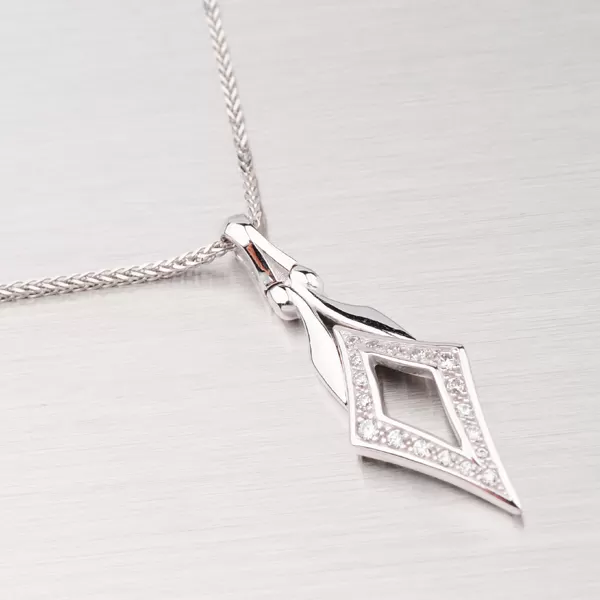 Prívesok z bieleho zlata so zirkónmi GZ2143B