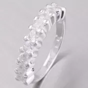 Strieborný prsteň so zirkónmi 11430010