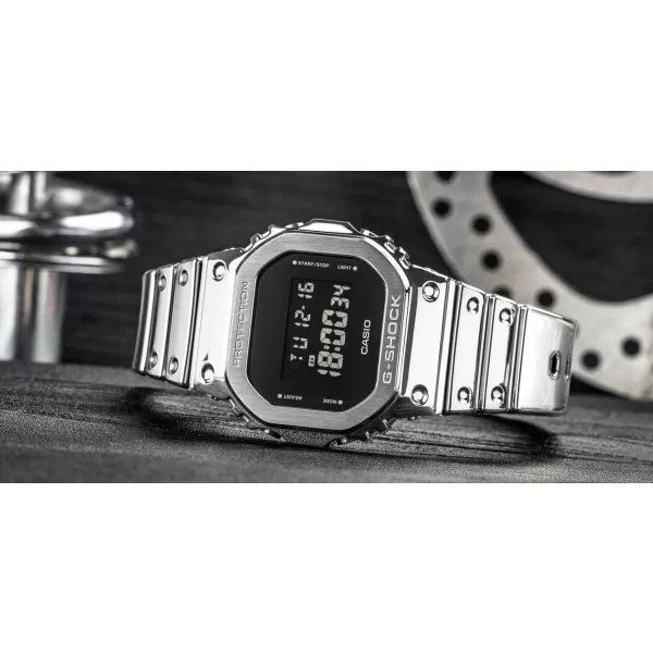 Casio G-Shock GM-5600YM-8ER