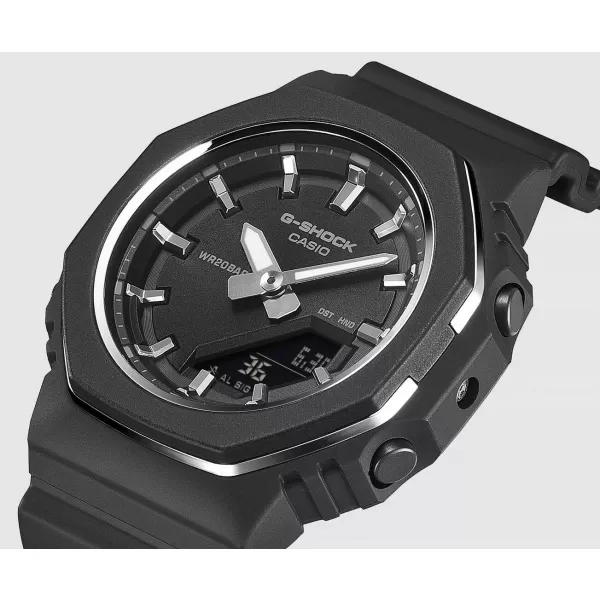 Casio G-Shock GMA-P2110-1AER