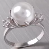 Strieborný prsteň s perlou a zirkónmi 6T1190B
