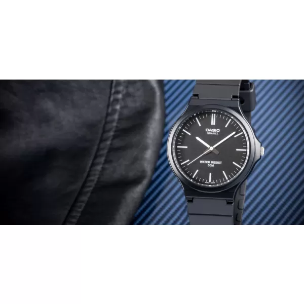 Casio Collection MW-240-1EVEF