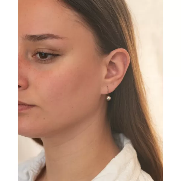 Strieborné náušnice s loptou PKL-2264