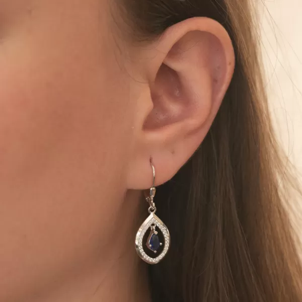 Čalúnenie strieborných náušníc so zafírmi a zirkónmi PKL-2255