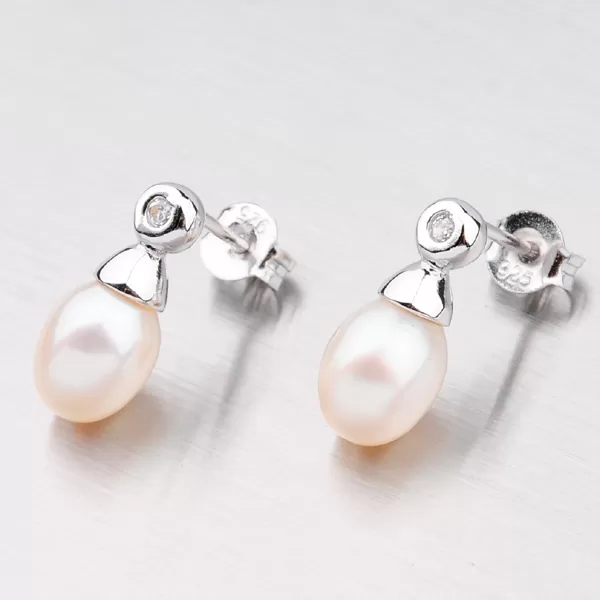 Náušnice s umelou perlou PAE2861