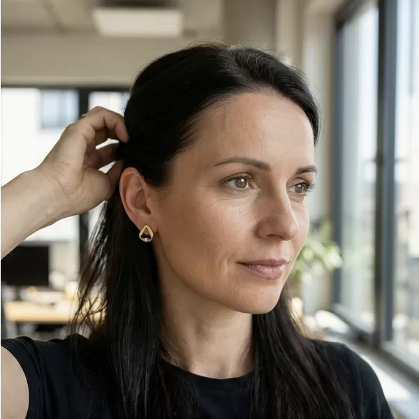 Zlaté náušnice 585/1000 s prírodnými diamantmi 0,024ct, G/SI