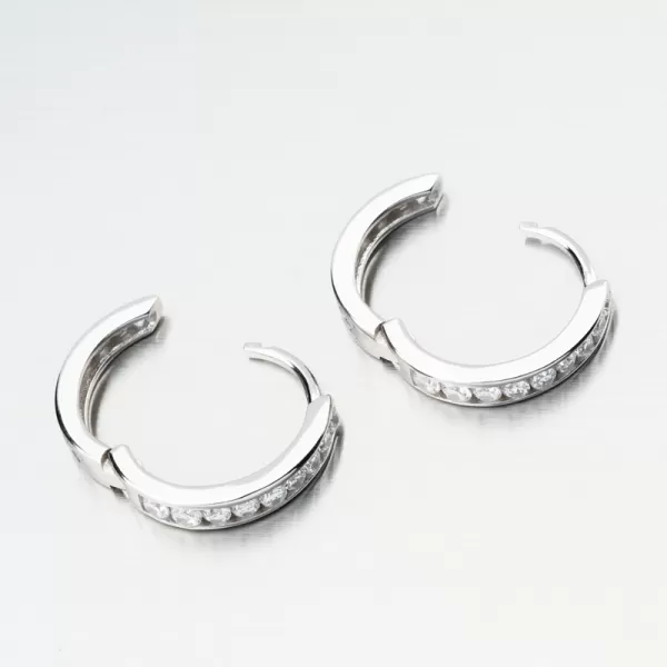 Strieborné kruhy 16 mm so zirkónmi PKL-2267